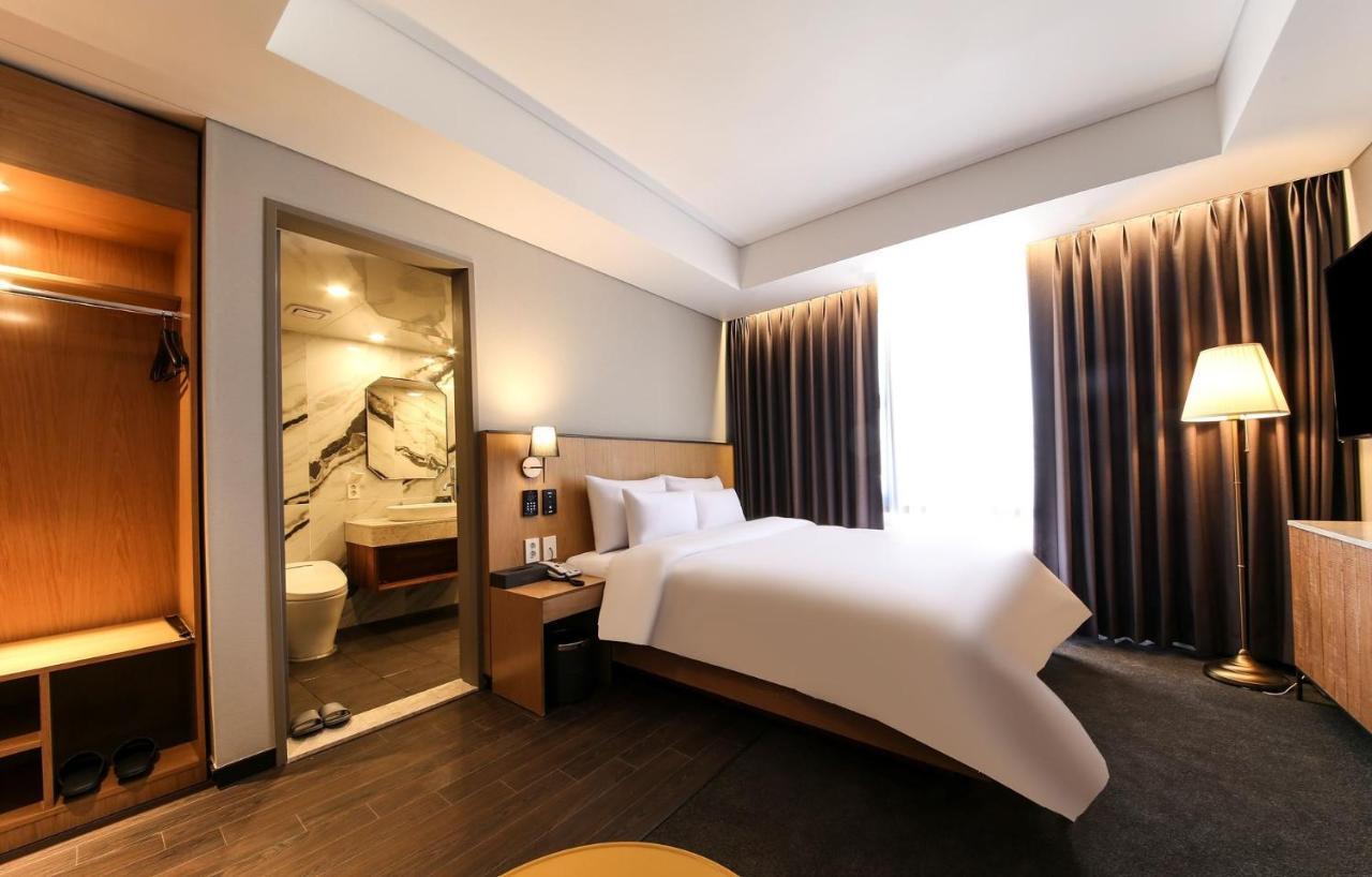 Gwangju Hound Hotel Gwangju Metropolitan City Bagian luar foto