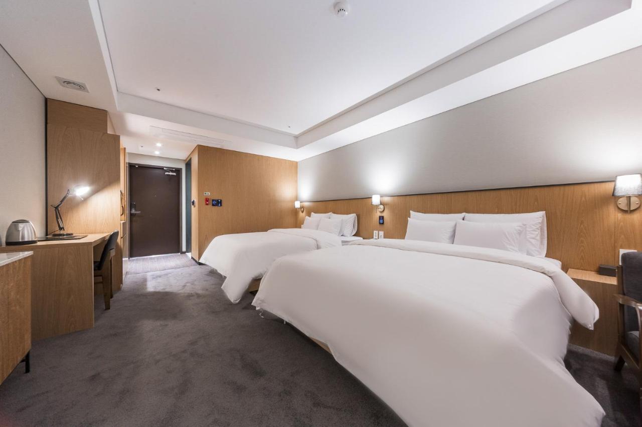 Gwangju Hound Hotel Gwangju Metropolitan City Bagian luar foto