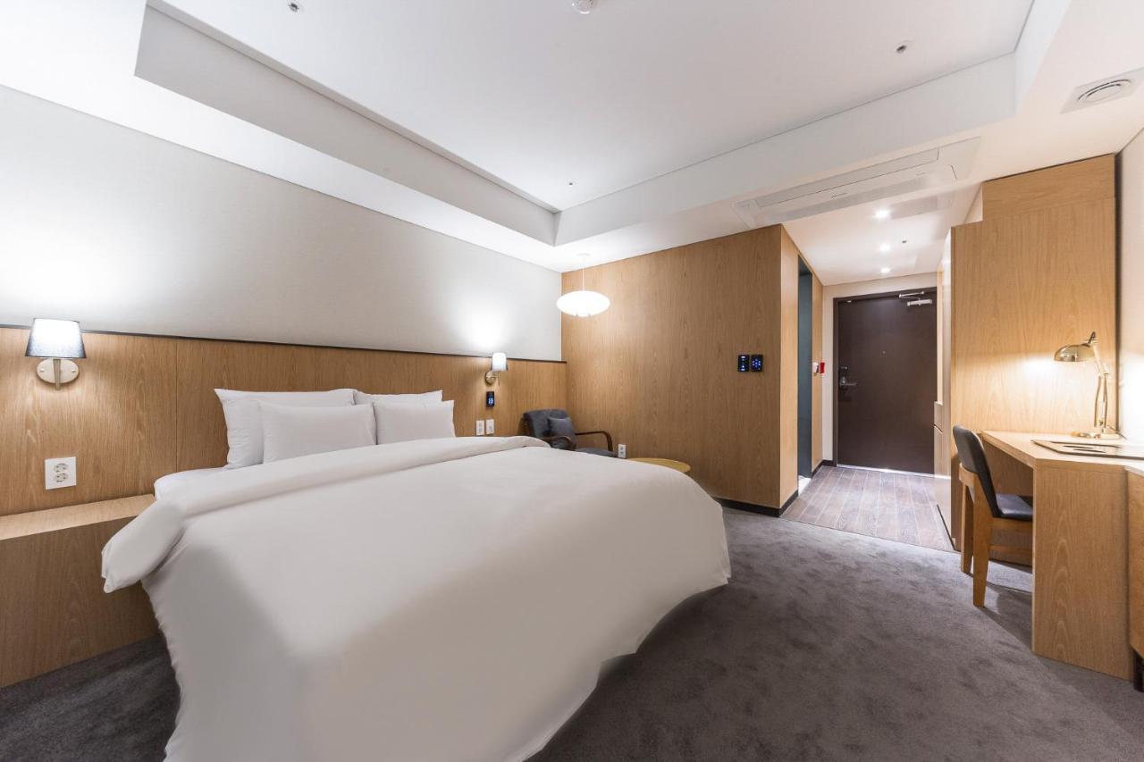 Gwangju Hound Hotel Gwangju Metropolitan City Bagian luar foto